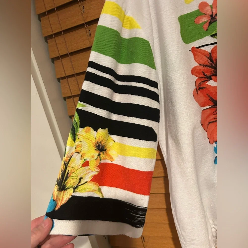 Onque Casual White Floral Stripe Fringe Tunic - size 2XL - Picture 4 of 5